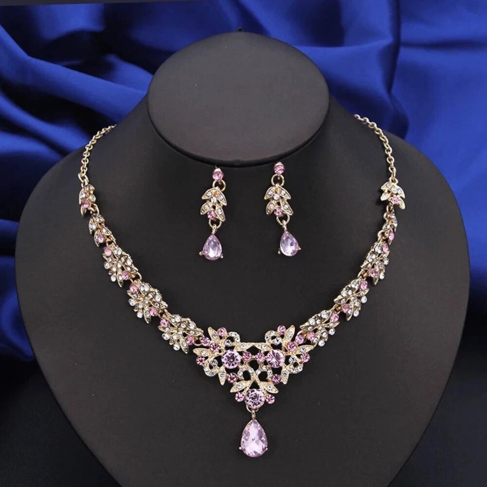 Womens Choker Necklace & Earrings Jewelry Set Party Prom Wedding Princess Costum